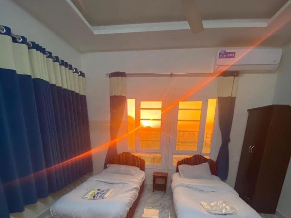 Villa Jabal Shams Bayt Kawakib à Misfāh Extérieur photo